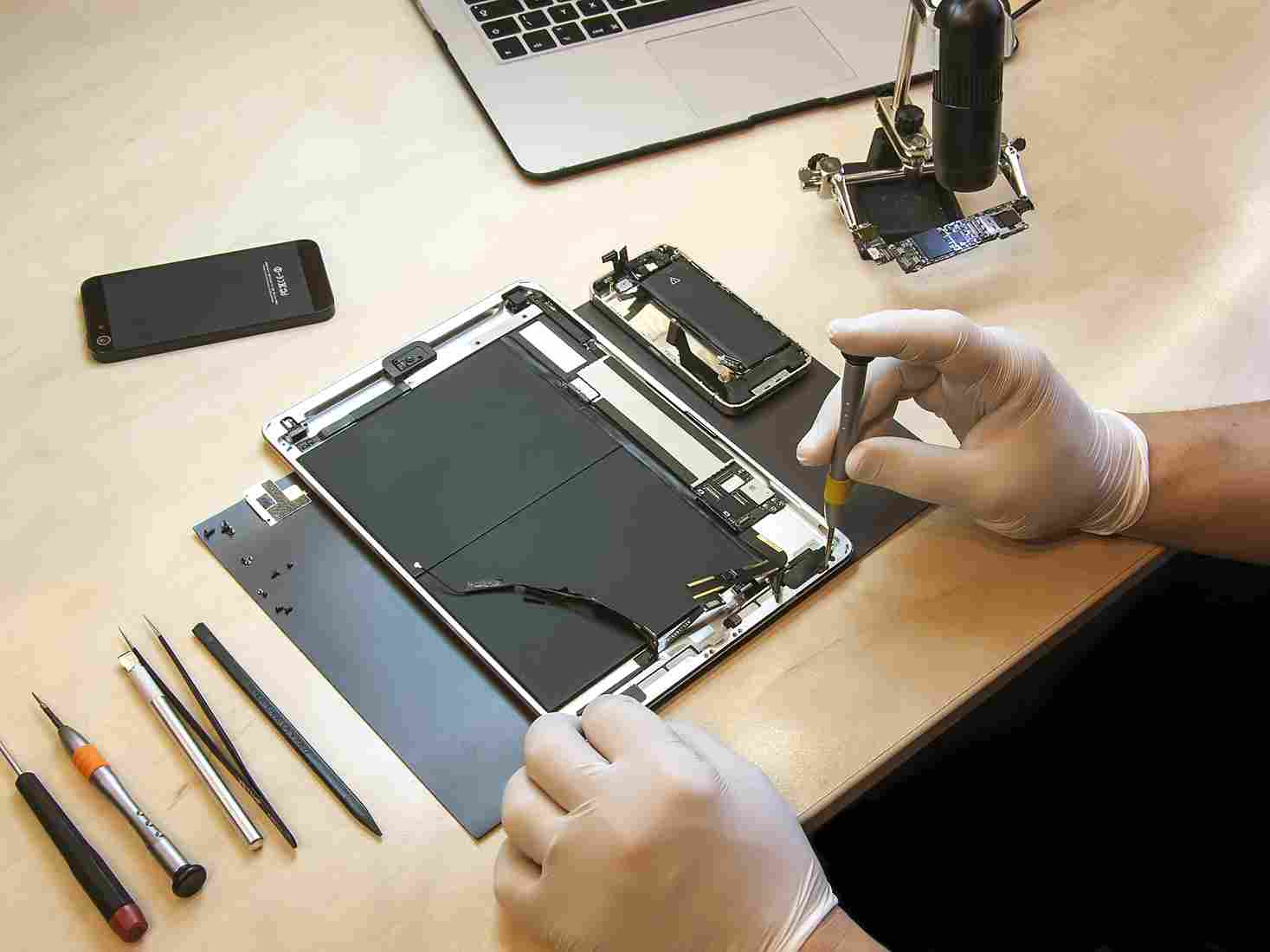 Reparaciones iPhone iPad y Mac en Barcelona